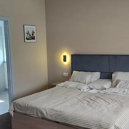 بيت ضيافة Goscinne Cmn Berta Rogus شيشميروفو