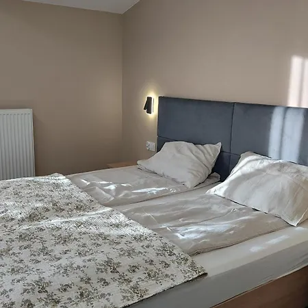 Goscinne Cmn Berta Rogus Maison d'hôtes Przeźmierowo